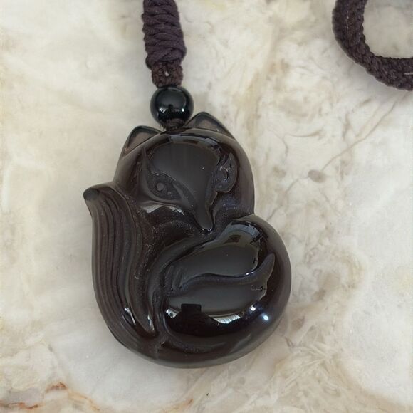 NEW! Ice Obsidian/Fluorite Fox Necklace Healing Pendant Protection Amulet Charm - Picture 5 of 11